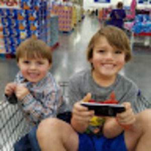 Meet your Posher, Sharon